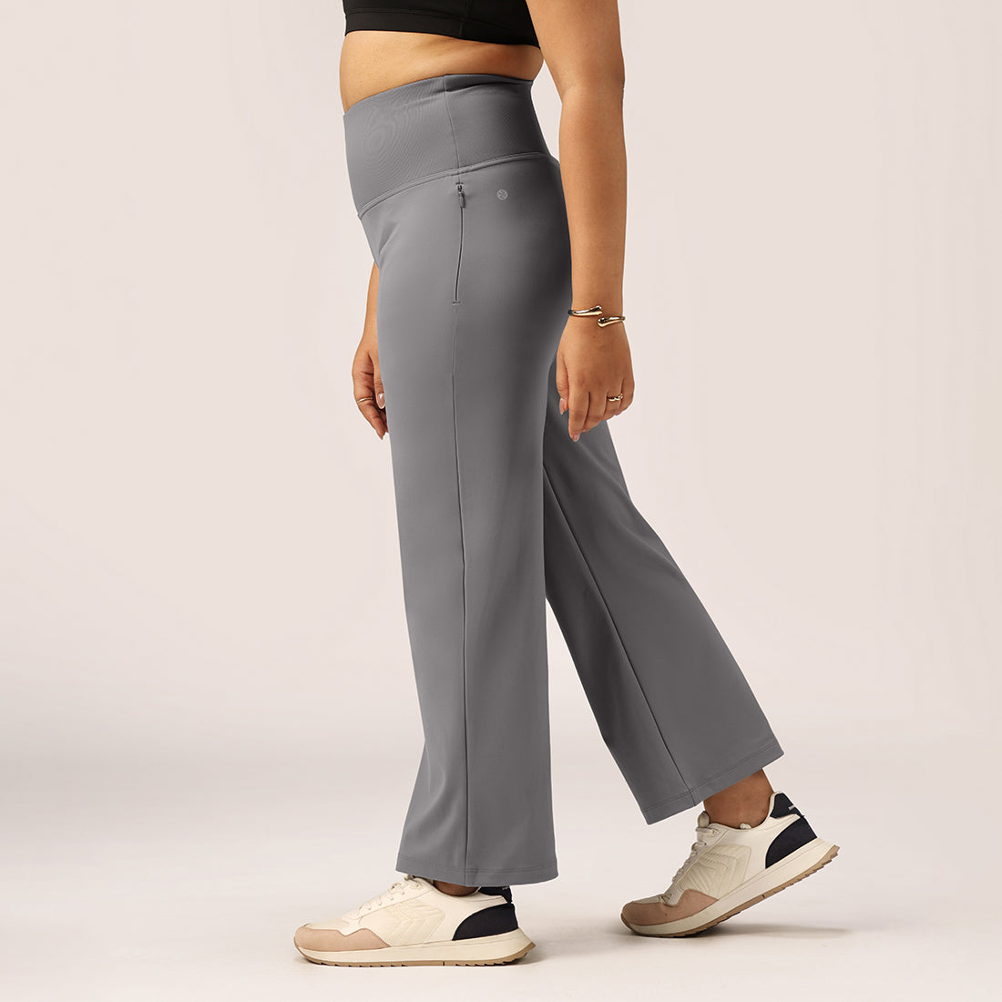 Ultimate Sculpt Wide-Legged Pants