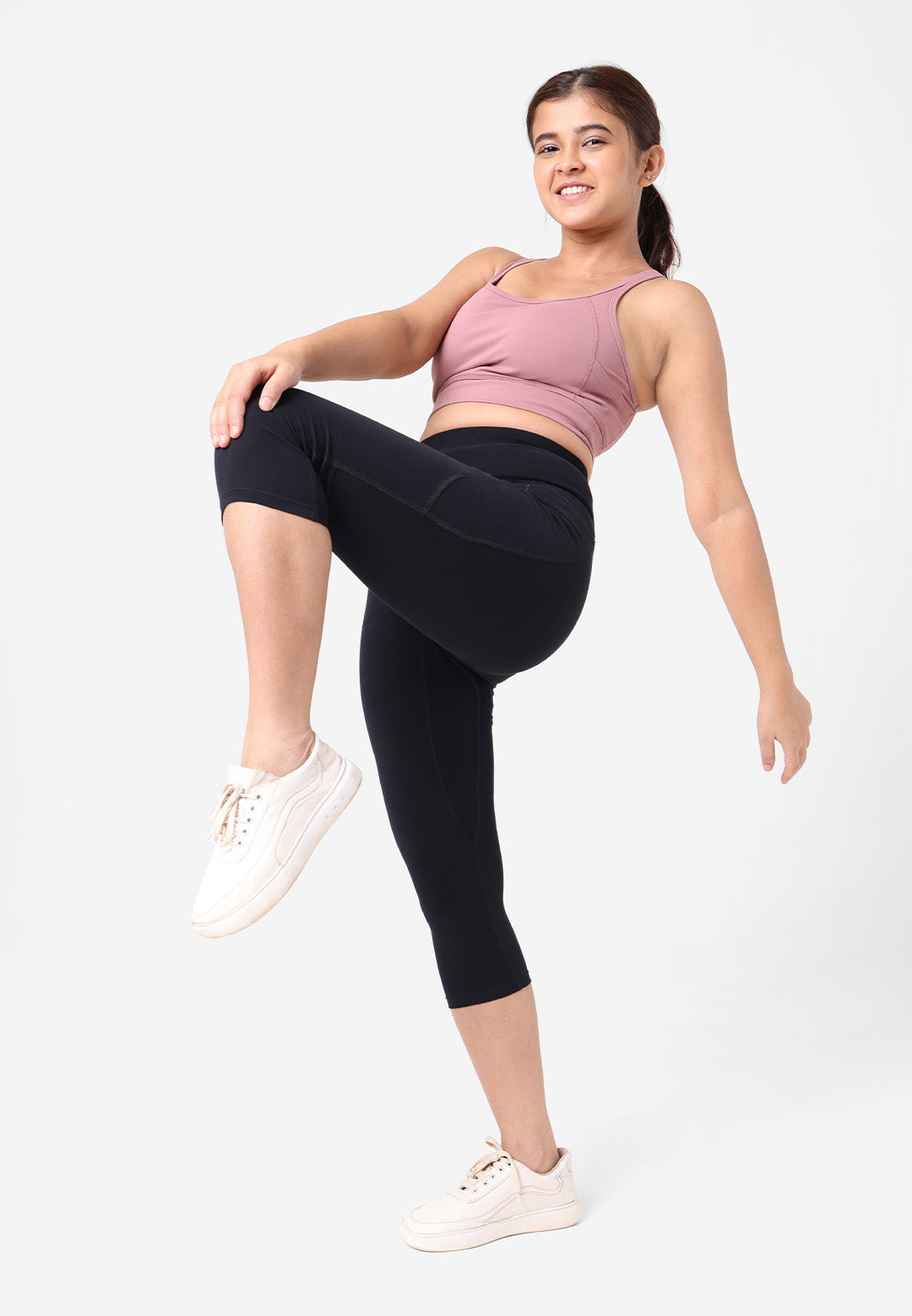 Women's Knee Length Cotton Capri Leggings with Pockets, High Waisted Casual  Summer Yoga Workout Exercise Pants - Walmart.com